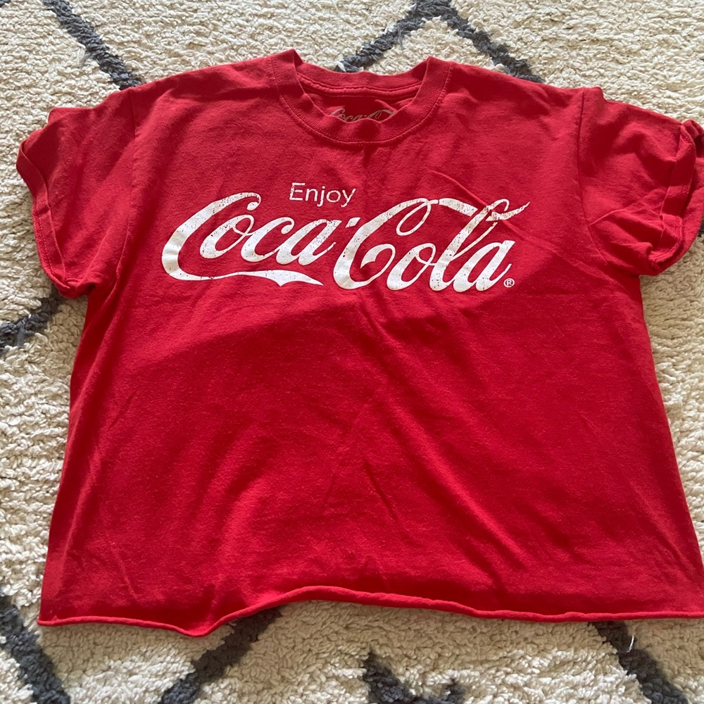 Cropped CocaCola shirt